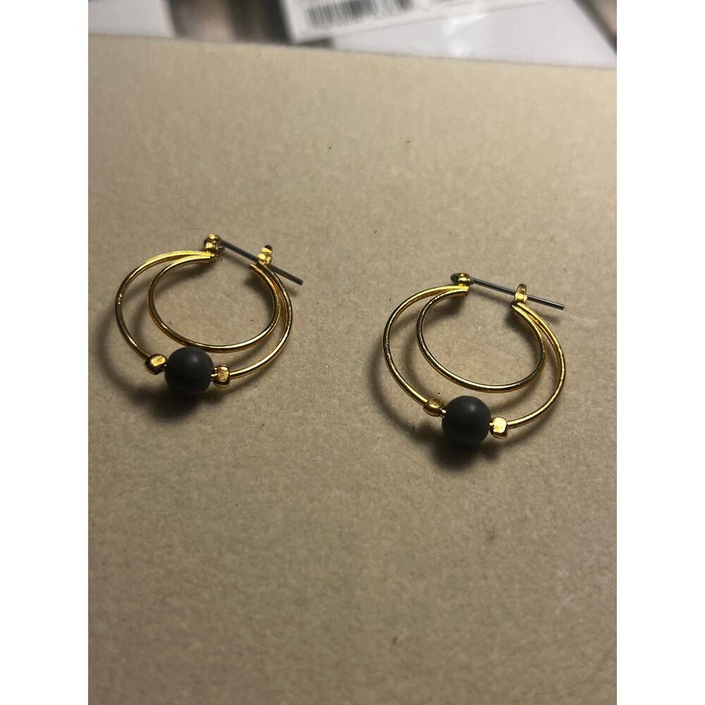 Modernist Gold Tone Double Hoop Dangle Earrings – Matte Black Bead Hoops - Picture 4 of 7